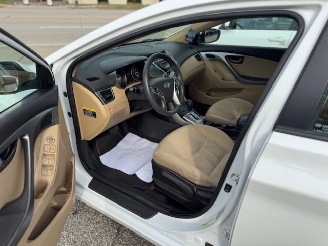 Hyundai Elantra GLS 2011 Hyundai Elantra GLS 2011