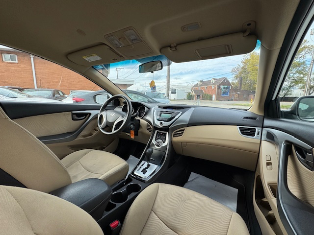 Hyundai Elantra GLS 2011 Hyundai Elantra GLS 2011