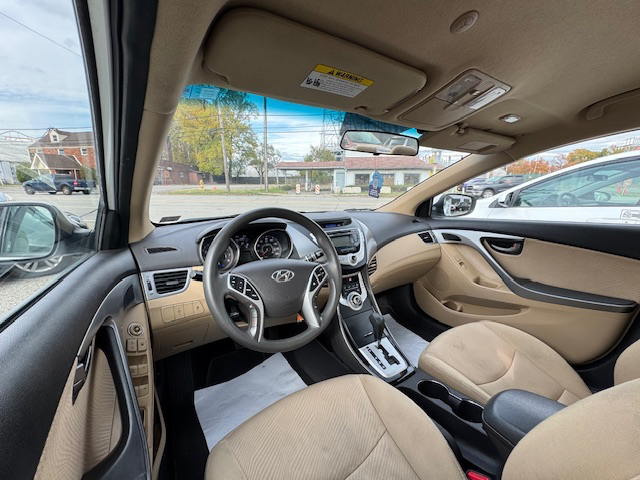 Hyundai Elantra GLS 2011 Hyundai Elantra GLS 2011