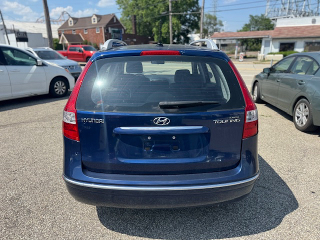 Hyundai Elantra Touring SE Automatic 2012