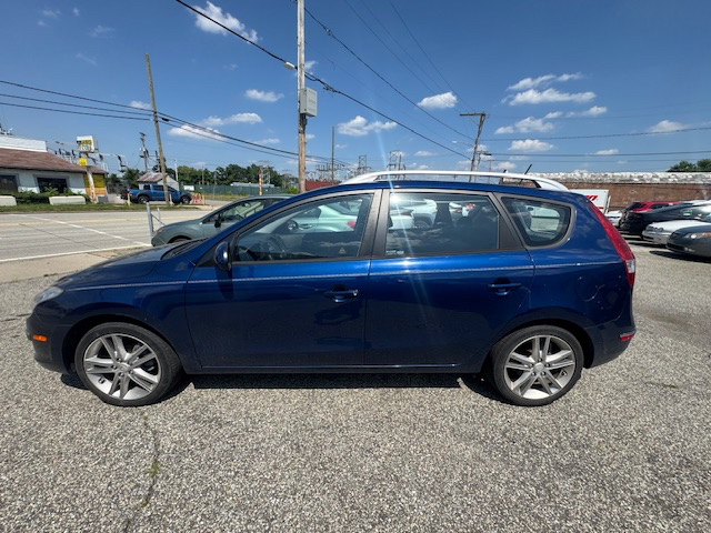 Hyundai Elantra Touring SE Automatic 2012
