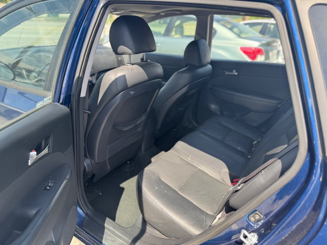 Hyundai Elantra Touring SE Automatic 2012