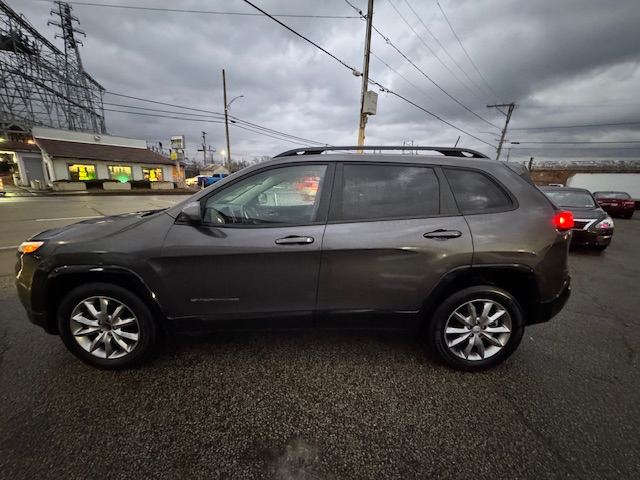 Jeep Cherokee Latitude 4WD 2018