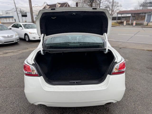 Nissan Altima 2.5 S 2014