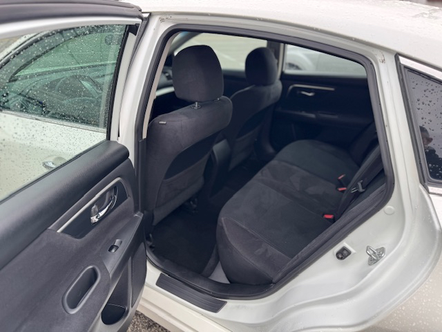 Nissan Altima 2.5 S 2014