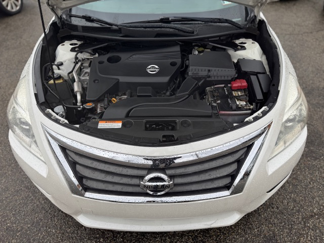 Nissan Altima 2.5 S 2014