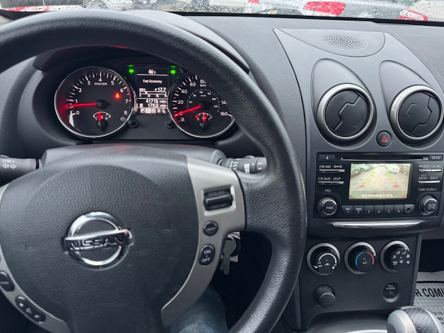 Nissan Rogue S AWD 2012