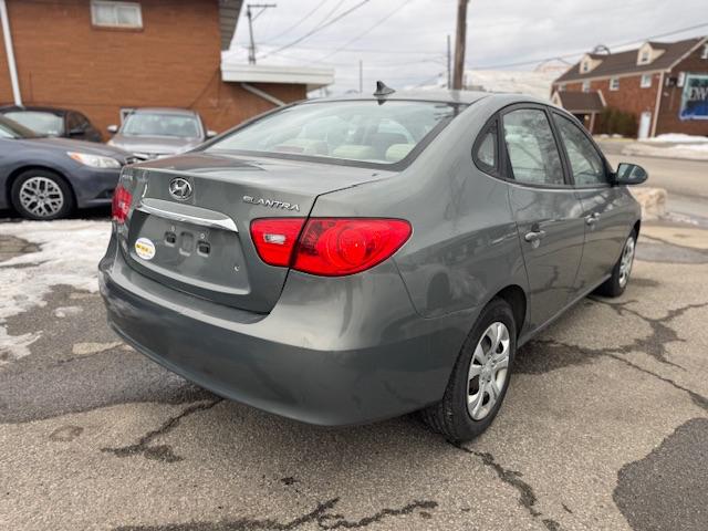 Hyundai Elantra GLS 2010