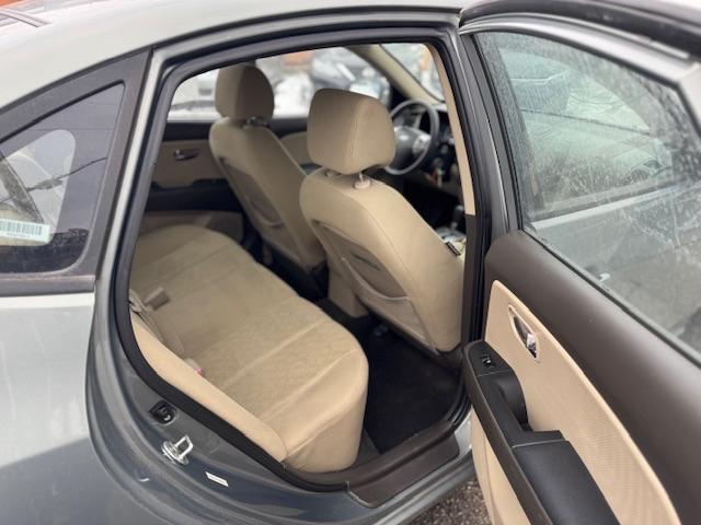 Hyundai Elantra GLS 2010