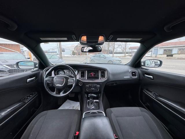 Dodge Charger SE 2015