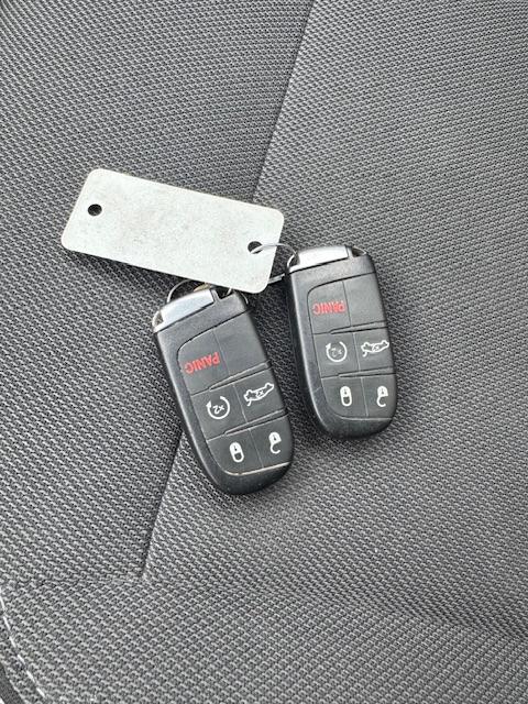 Dodge Charger SE 2015