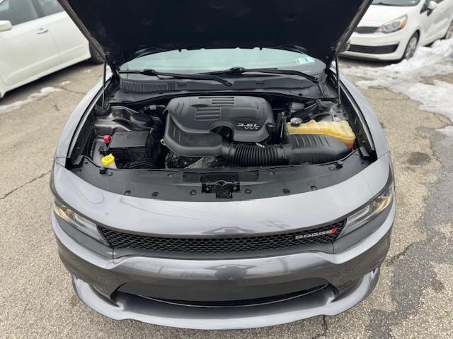 Dodge Charger SE 2015