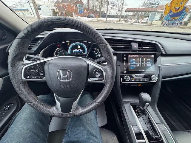 Honda Civic EX Sedan CVT 2018