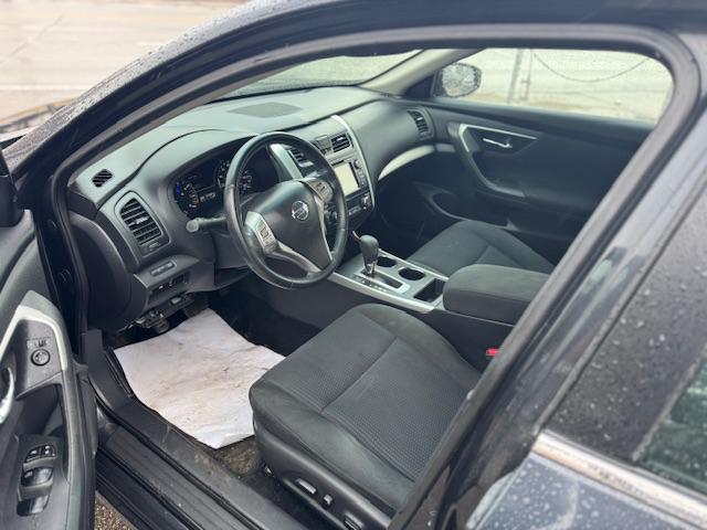 Nissan Altima 2.5 SV 2015