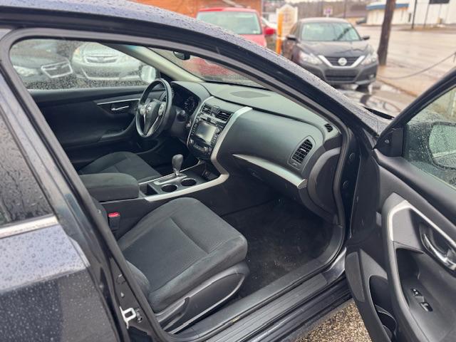 Nissan Altima 2.5 SV 2015