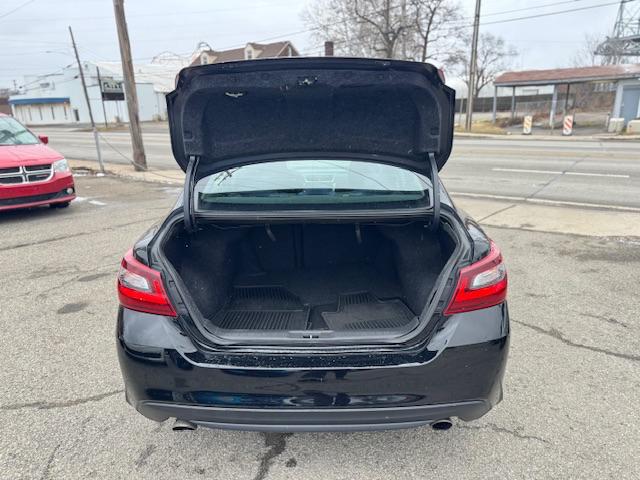 Nissan Altima 2.5 SR 2017