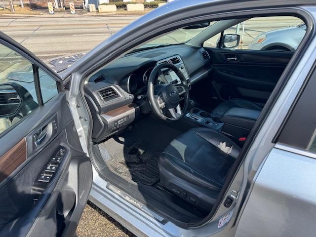 Subaru Legacy 2.5i Limited 2015