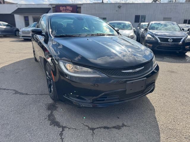 Chrysler 200 S AWD 2015