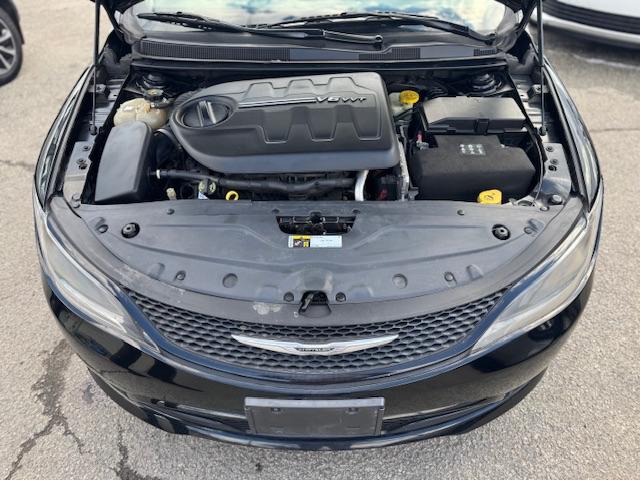 Chrysler 200 S AWD 2015