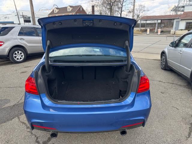 BMW 3-Series 335xi 4D Sedan 2013