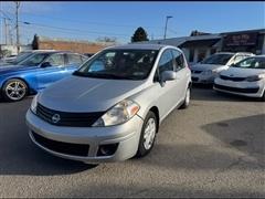 2011 Nissan Versa 