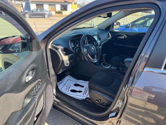 Jeep Cherokee Latitude 4WD 2016