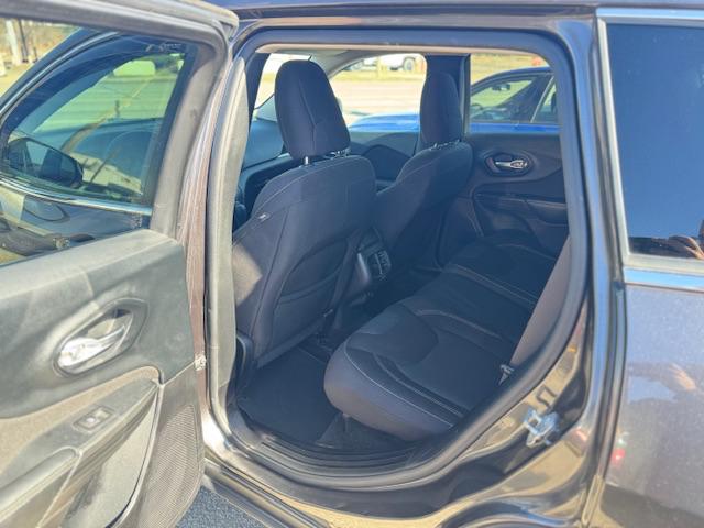 Jeep Cherokee Latitude 4WD 2016