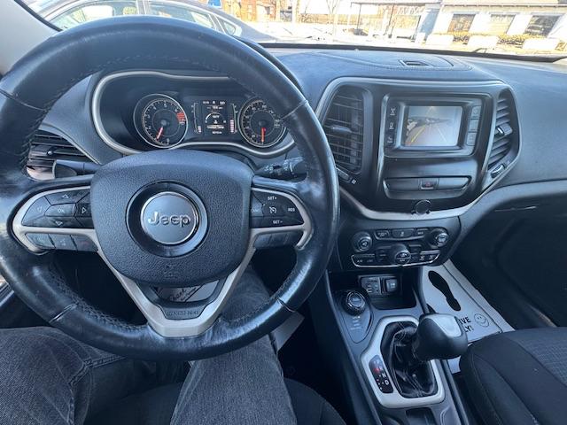 Jeep Cherokee Latitude 4WD 2016