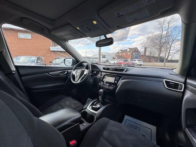 Nissan Rogue SV AWD 2015