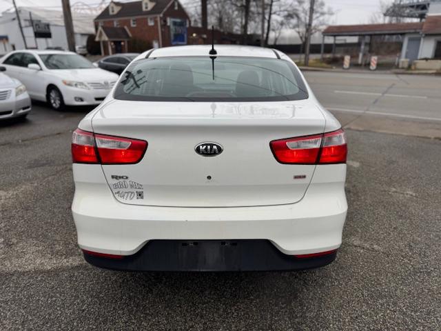 Kia Rio LX 6A 2016