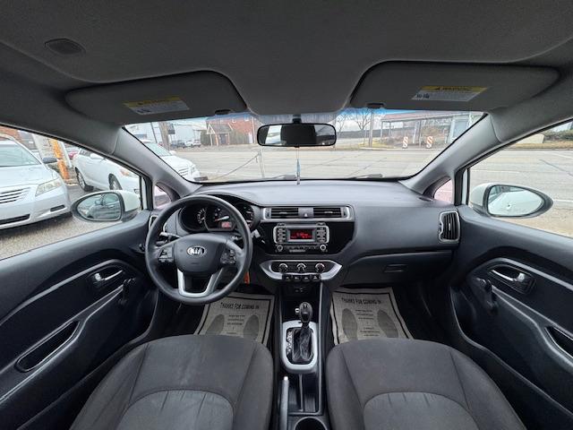 Kia Rio LX 6A 2016