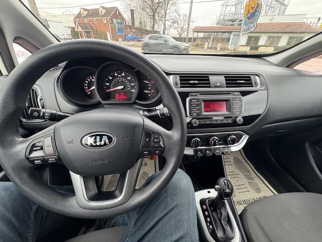Kia Rio LX 6A 2016