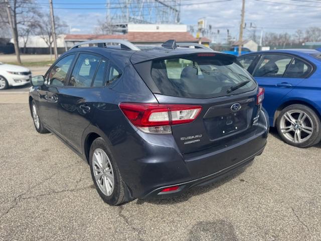 Subaru Impreza 2.0i Premium CVT 5-Door 2017