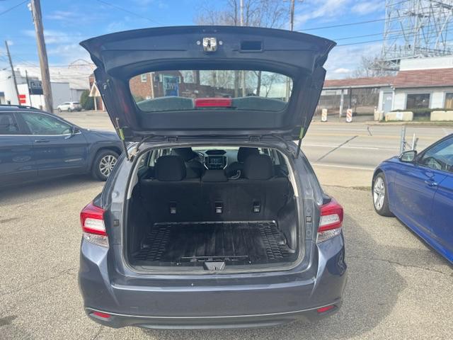 Subaru Impreza 2.0i Premium CVT 5-Door 2017