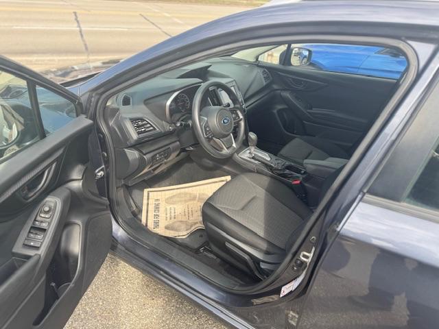 Subaru Impreza 2.0i Premium CVT 5-Door 2017