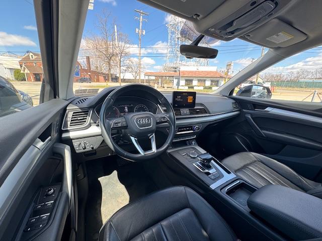 Audi Q5 2.0T Premium quattro 2019
