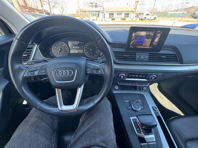 Audi Q5 2.0T Premium quattro 2019