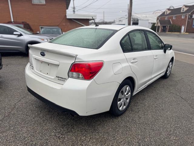 Subaru Impreza 2.0i PZEV CVT 4-Door 2016
