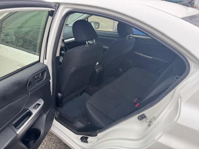 Subaru Impreza 2.0i PZEV CVT 4-Door 2016