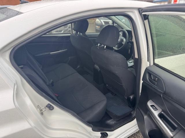 Subaru Impreza 2.0i PZEV CVT 4-Door 2016