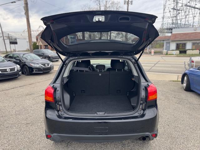 Mitsubishi Outlander Sport 2.0 ES 4WD CVT 2016