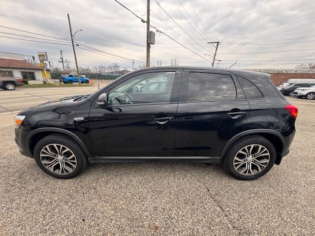 Mitsubishi Outlander Sport 2.0 ES 4WD CVT 2016