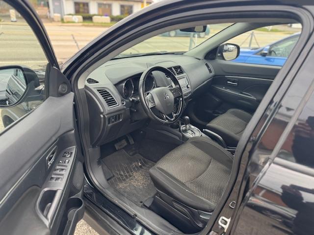 Mitsubishi Outlander Sport 2.0 ES 4WD CVT 2016