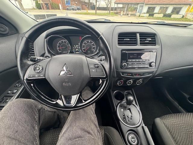 Mitsubishi Outlander Sport 2.0 ES 4WD CVT 2016