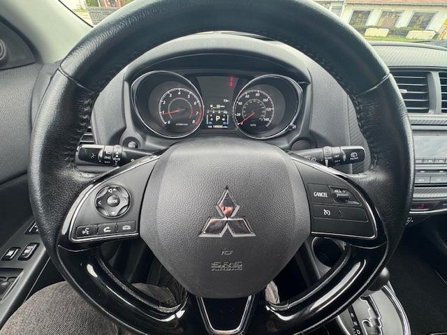 Mitsubishi Outlander Sport 2.0 ES 4WD CVT 2016