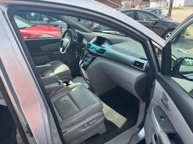 Honda Odyssey EX-L 2011