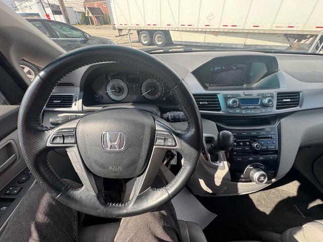 Honda Odyssey EX-L 2011