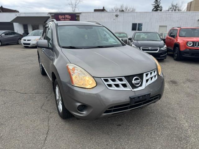 Nissan Rogue AWD SV 2013