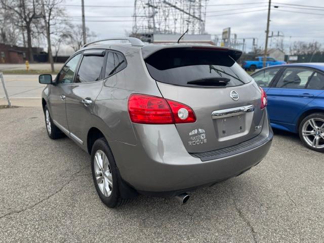 Nissan Rogue AWD SV 2013