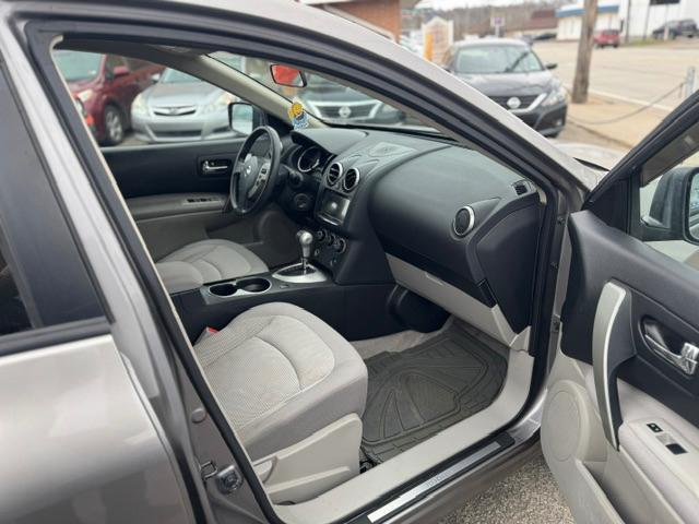 Nissan Rogue AWD SV 2013